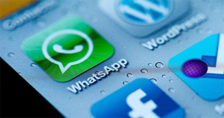 «Ξέρω πού βρίσκεσαι ανά πάσα στιγμή»: Ανησυχία για νέα εφαρμογή «παρακολούθησης» του WhatsApp